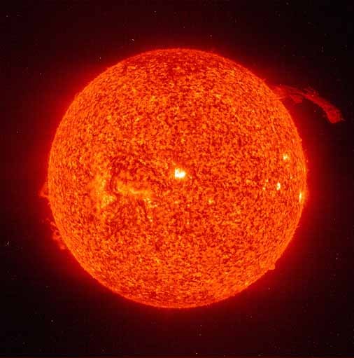 소호위성이 촬영한 태양1.jpg